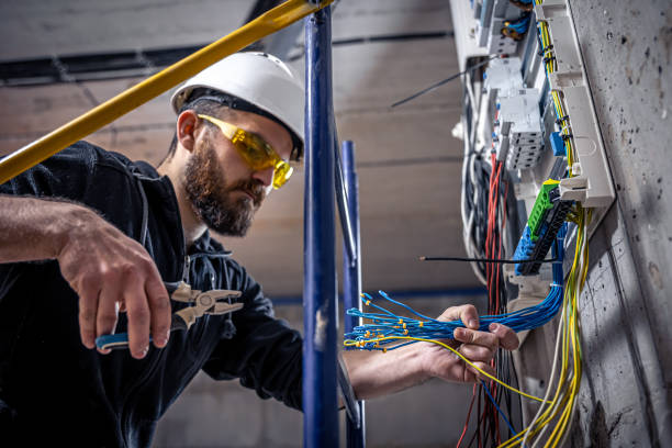 Best Emergency Electrical Repair  in Wallingford Center, CT